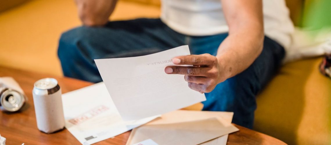 פיגור בהחזרי הלוואה: מה הסנקציות ואיך יוצאים מזה
